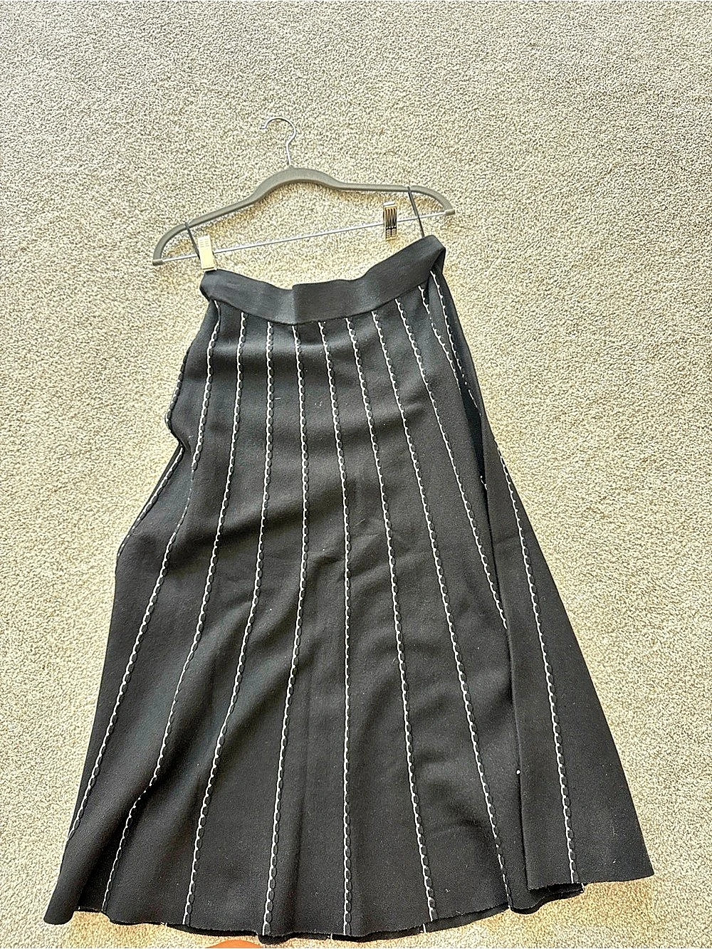 Ellie Tahari Striped Maxi Dress in Black & White Size Medium
